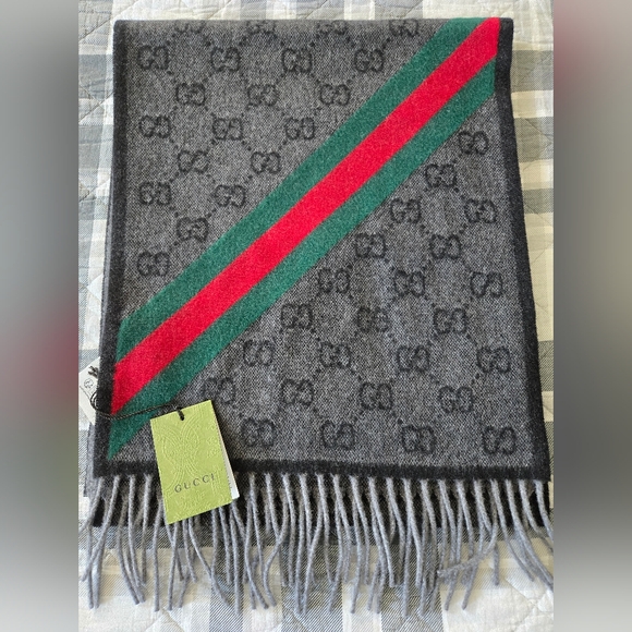 Gucci Wool Scarf Unisex - Picture 1 of 4